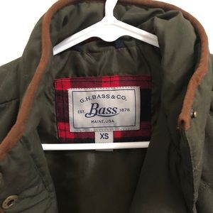 Like New! Olive Green Vest